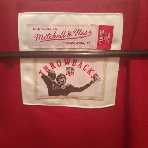 Kansas City Chiefs Jacket - Picture 2 of 5